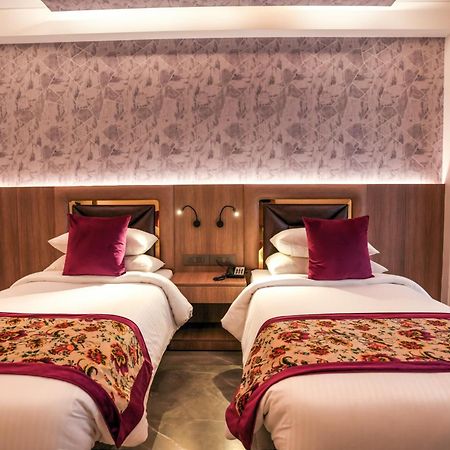 Rj Hotel - Managed By Atithi House Greater Noida Dış mekan fotoğraf