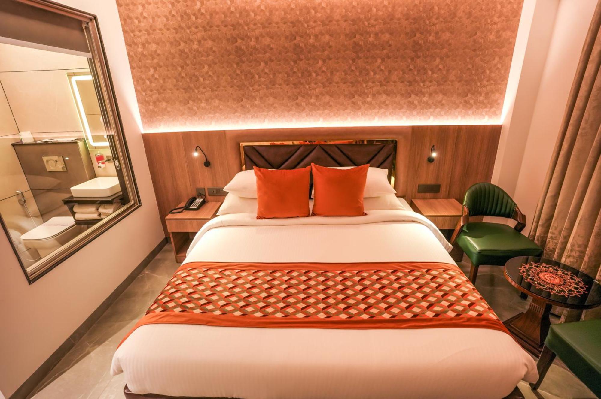 Rj Hotel - Managed By Atithi House Greater Noida Dış mekan fotoğraf