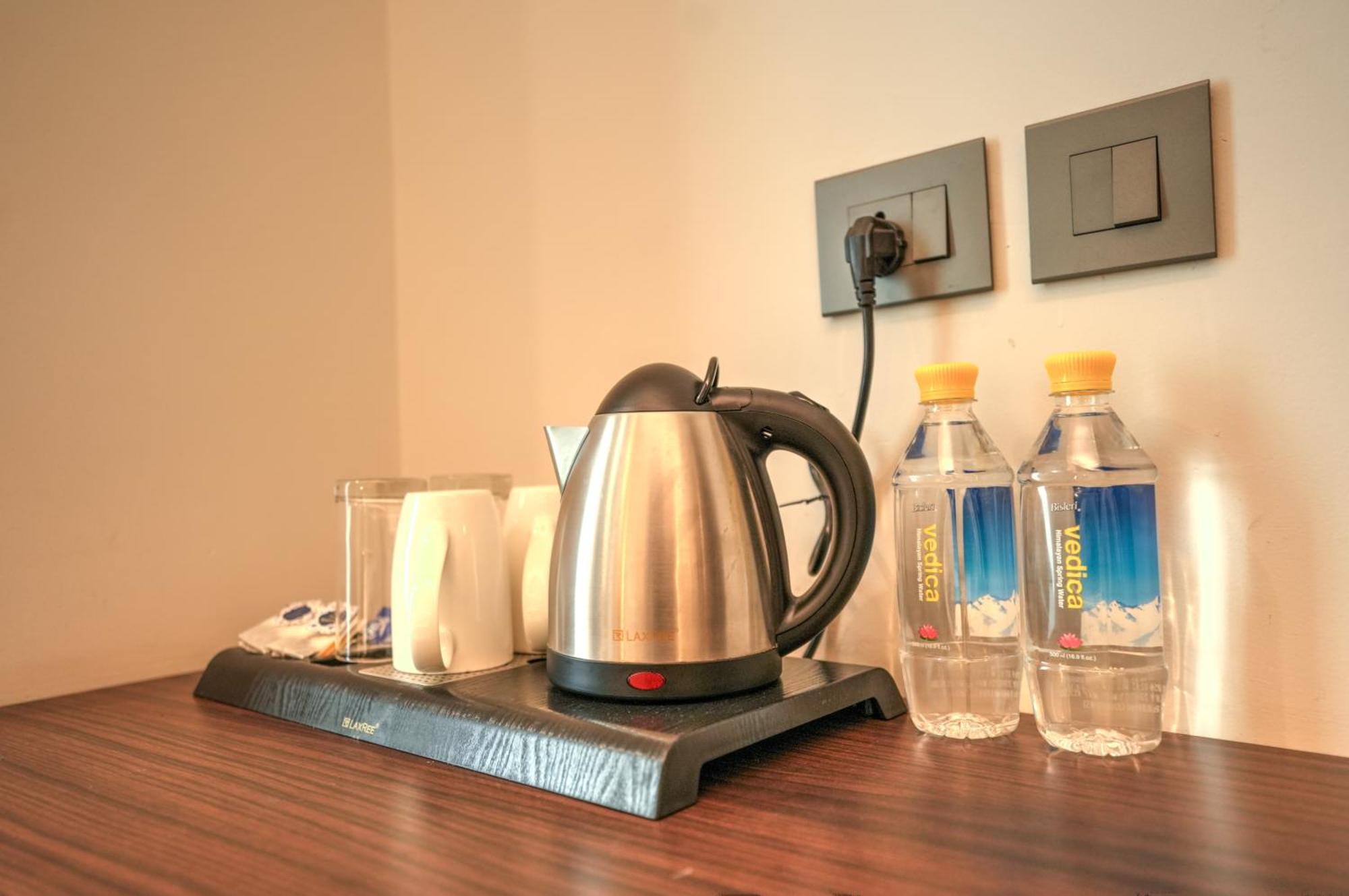 Rj Hotel - Managed By Atithi House Greater Noida Dış mekan fotoğraf
