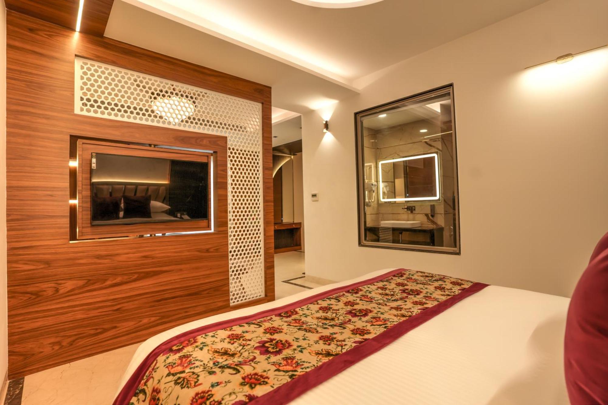 Rj Hotel - Managed By Atithi House Greater Noida Dış mekan fotoğraf