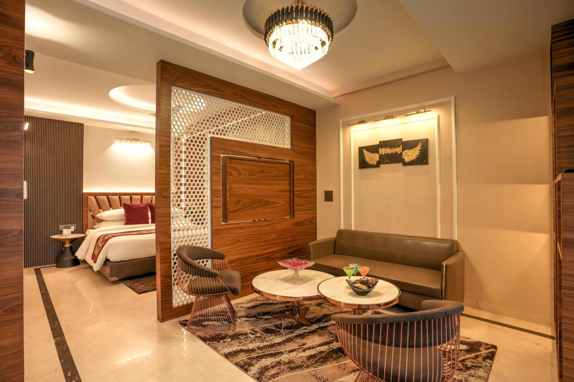 Rj Hotel - Managed By Atithi House Greater Noida Dış mekan fotoğraf